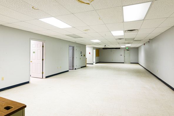 3100 N 1st St, Bloomfield, NM 87413